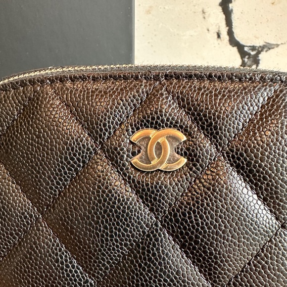 FULL SET - CHANEL Black Caviar Quilted Zipped Cosmetic Case - Picture 3 of 13